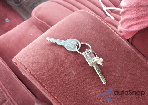 1983 Cadillac Deville z USA, uszkodzony, nr VIN 1G6AD478XD9188736